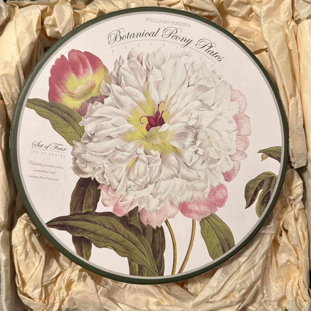 Williams-Sonoma Botanical Peony plates - Set of 4
